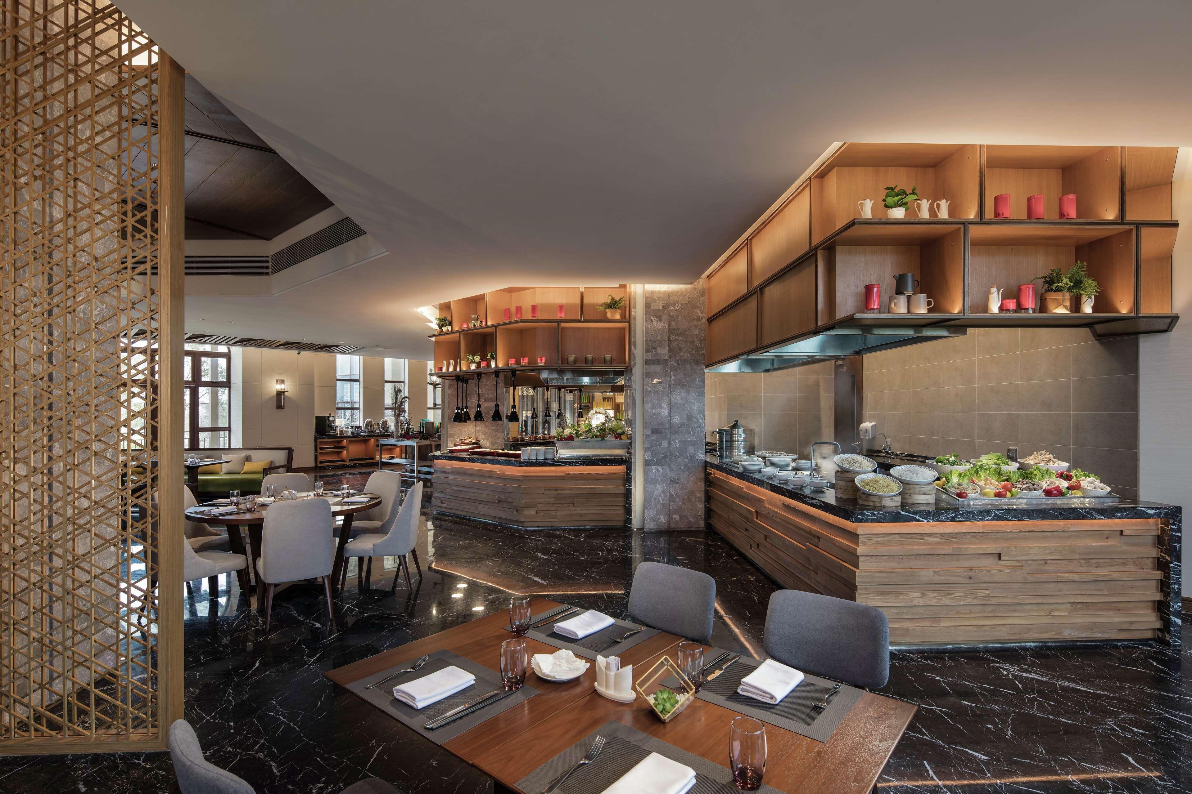 Doubletree By Hilton Huidong Resort Huizhou  Exteriör bild