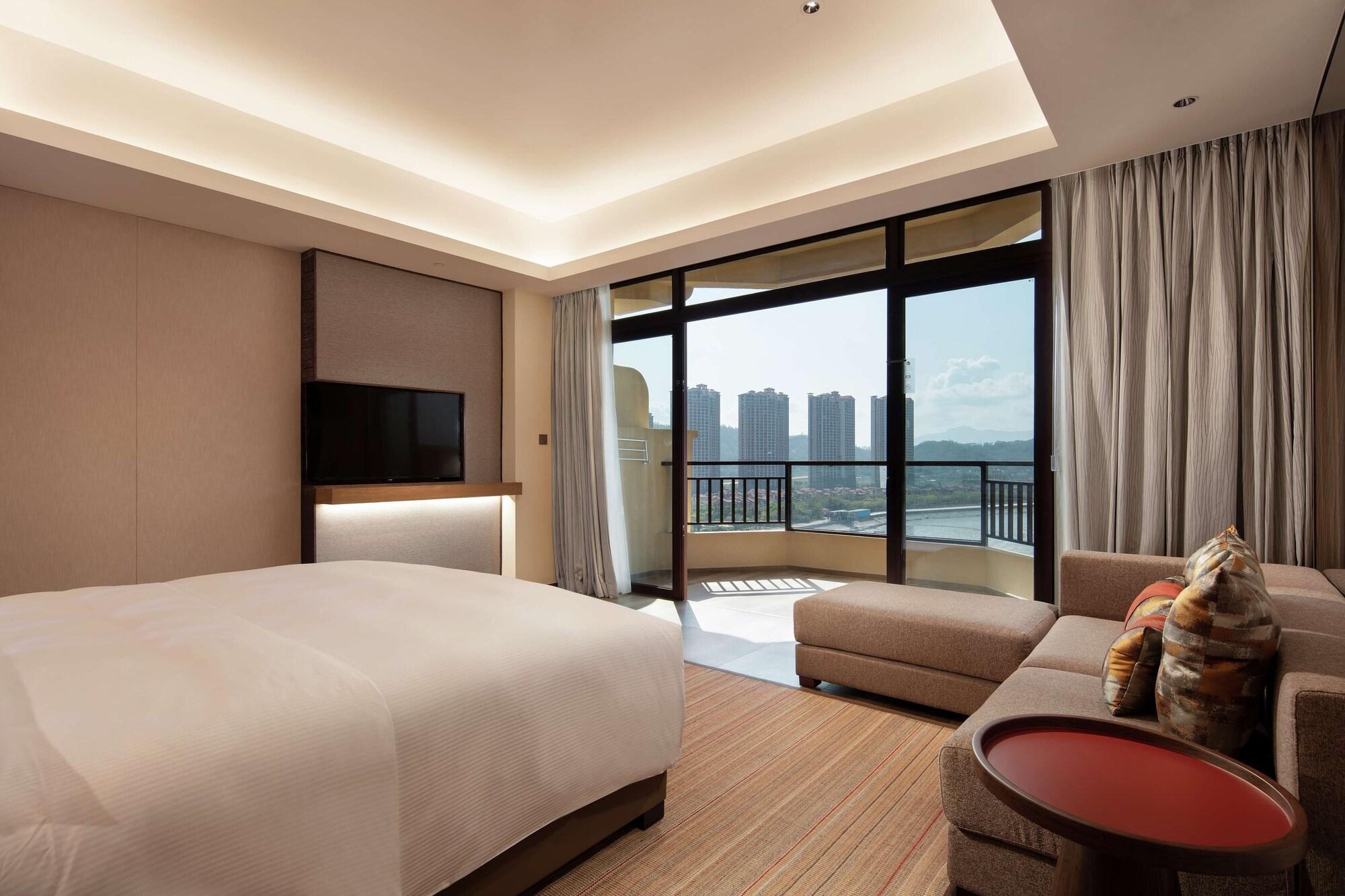 Doubletree By Hilton Huidong Resort Huizhou  Exteriör bild