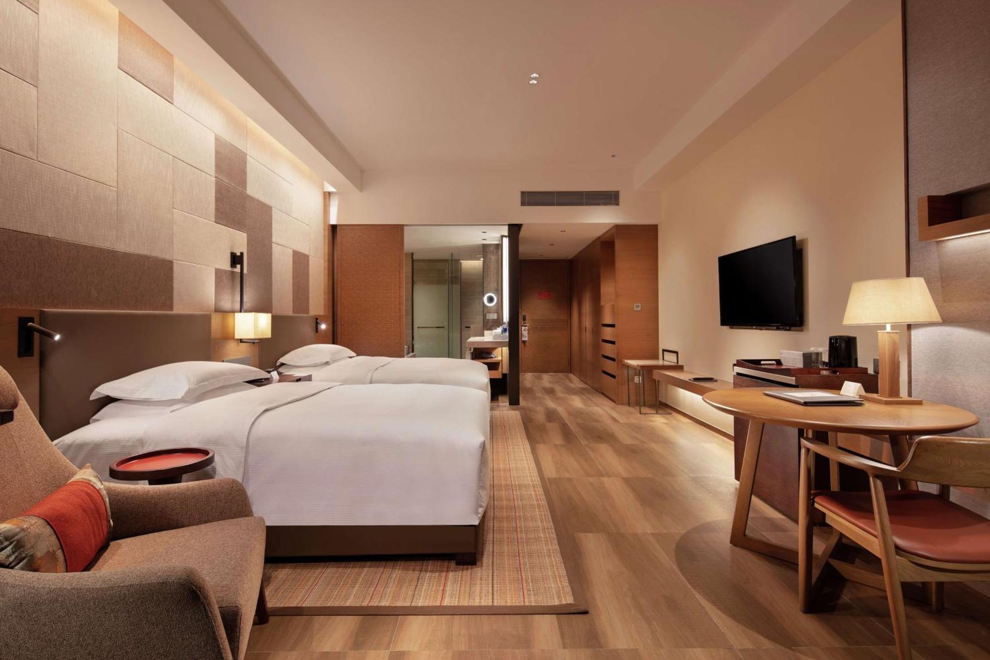 Doubletree By Hilton Huidong Resort Huizhou  Exteriör bild